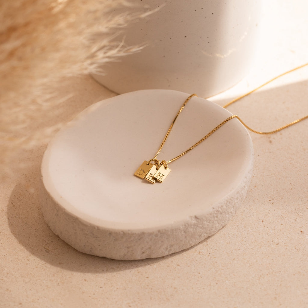 18k Gold Plated Minimalistic Initial Pendant - Ornaments Co - 18K Gold Plated