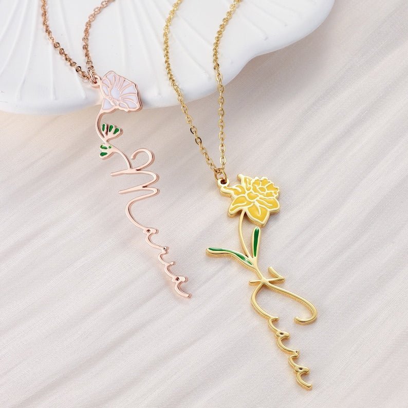 Personalized Birth Name Floral Necklace - Ornaments Co - 18K Gold Plated