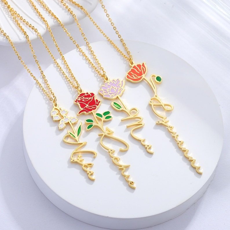 Personalized Birth Name Floral Necklace - Ornaments Co - 18K Gold Plated